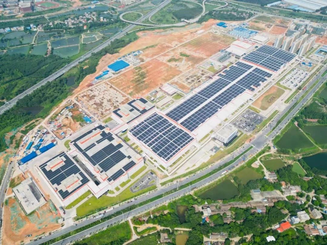 40001百老汇数能助力时代绿能肇庆20.689MW屋顶分布式光伏发电项目顺利投运